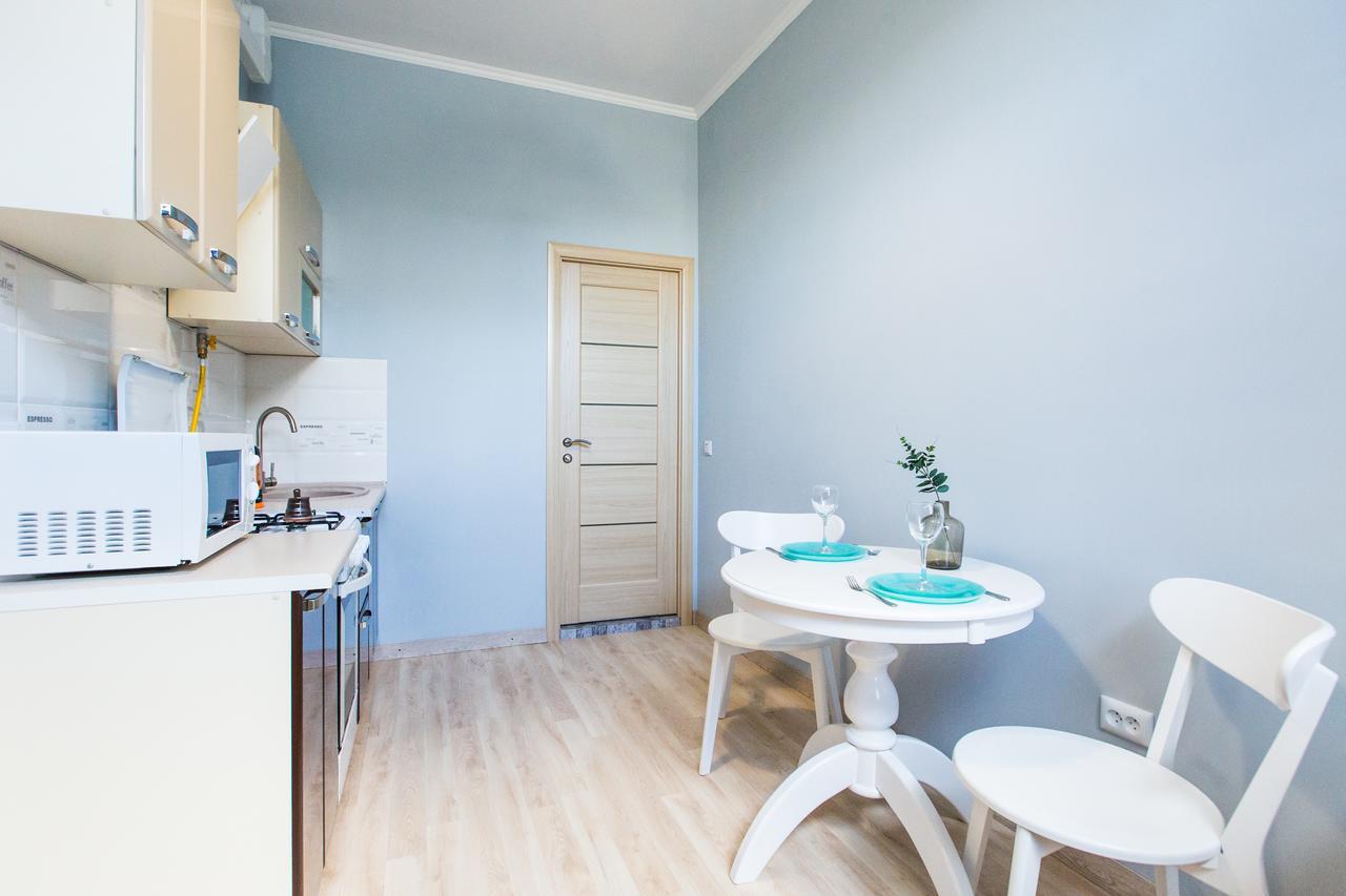 1 Bedroom Apartment Near Elizabeth'S The Cathedral Leopoli Esterno foto